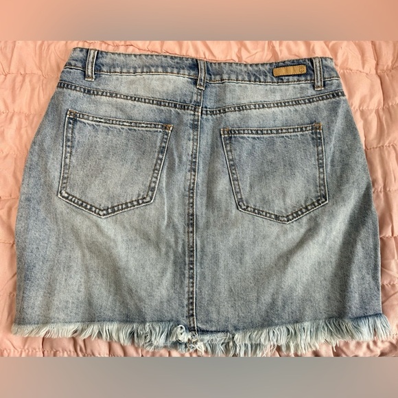 Denim Skirt - True Craft - NWT - Size 7 - Picture 2 of 9